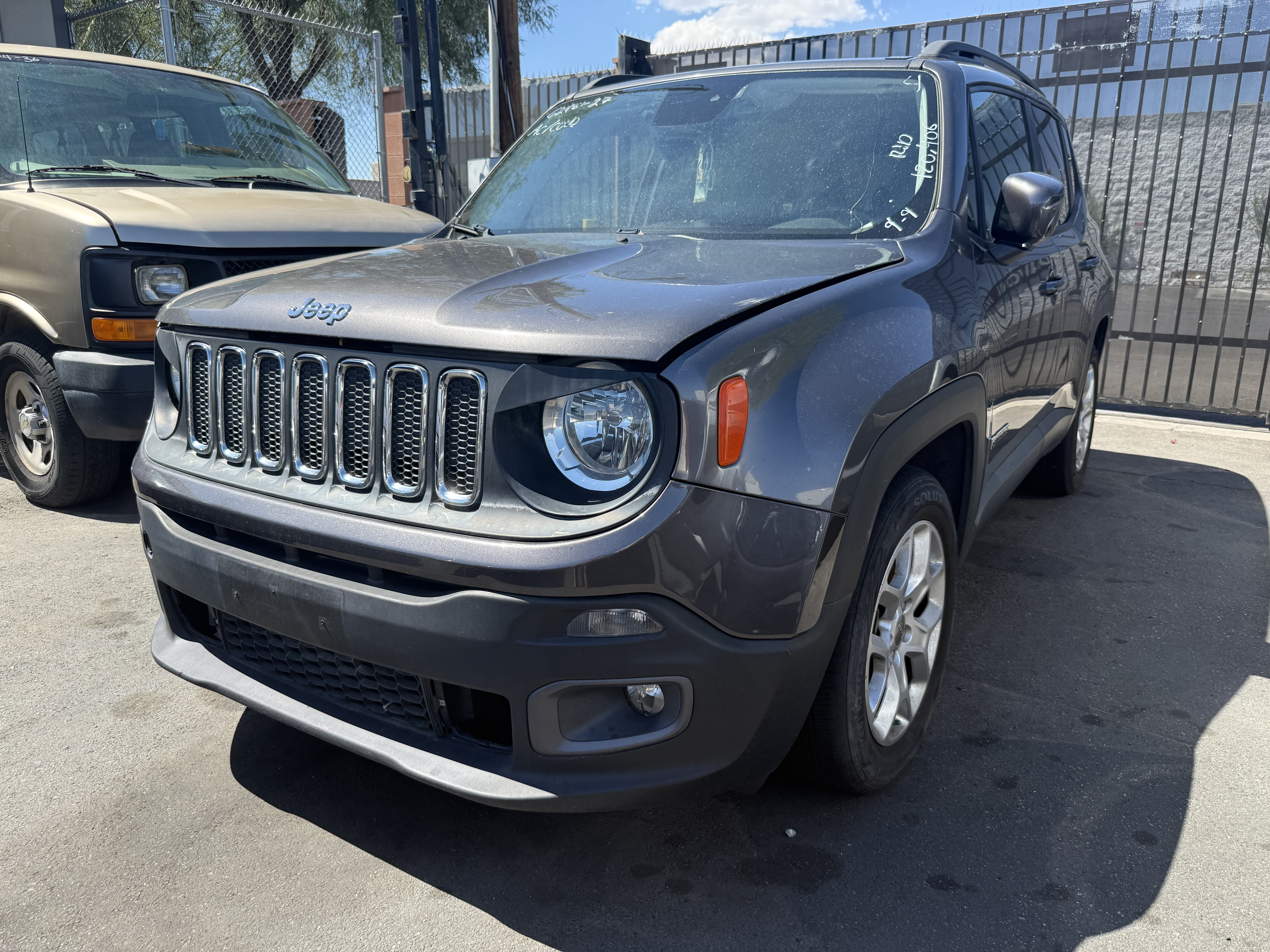 PUBLIC AUCTION 9/12/2025: 2017 JEEP RENEGADE