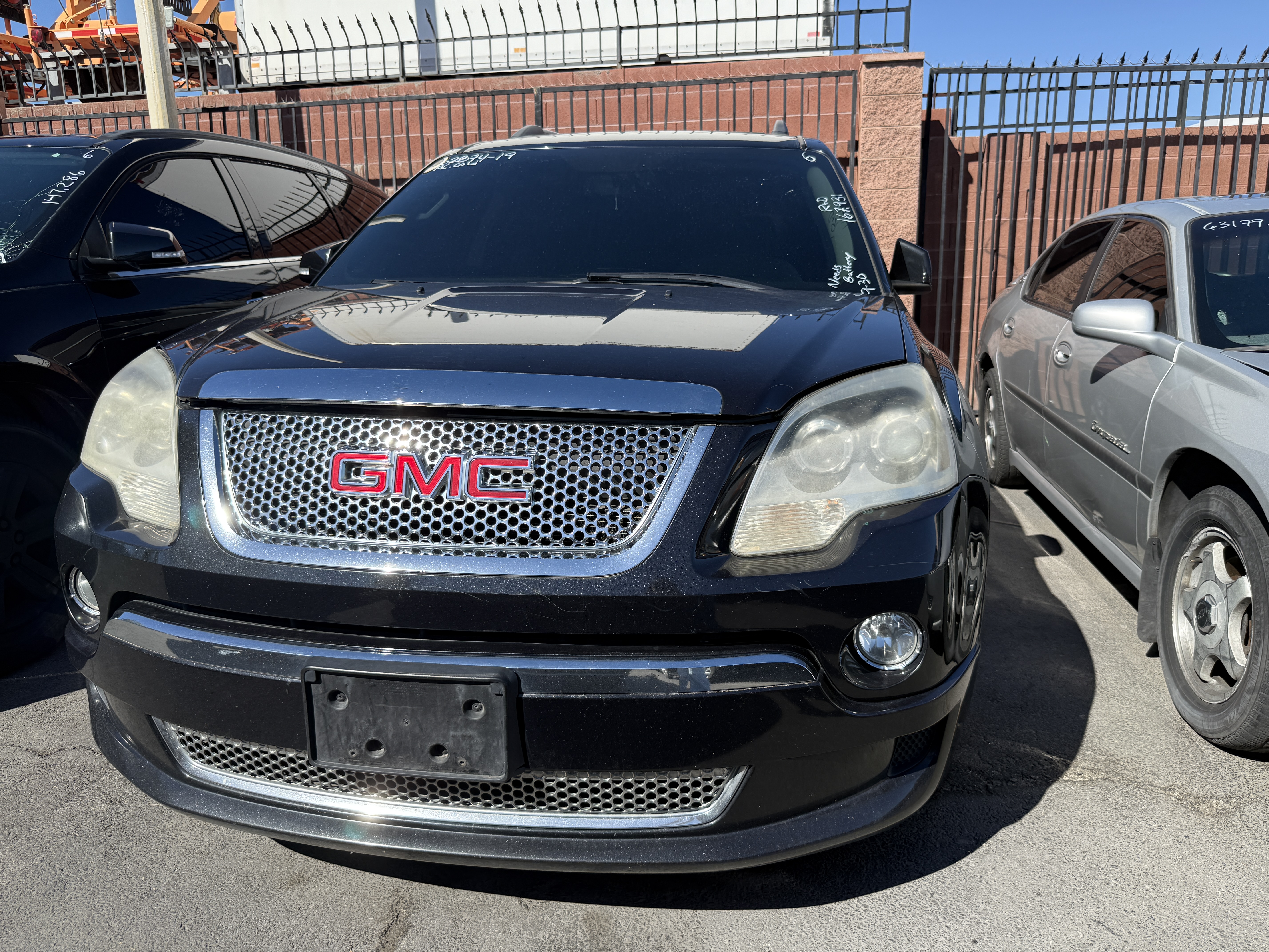 PUBLIC AUCTION 10/10/2025 – 2012 GMC ACADIA