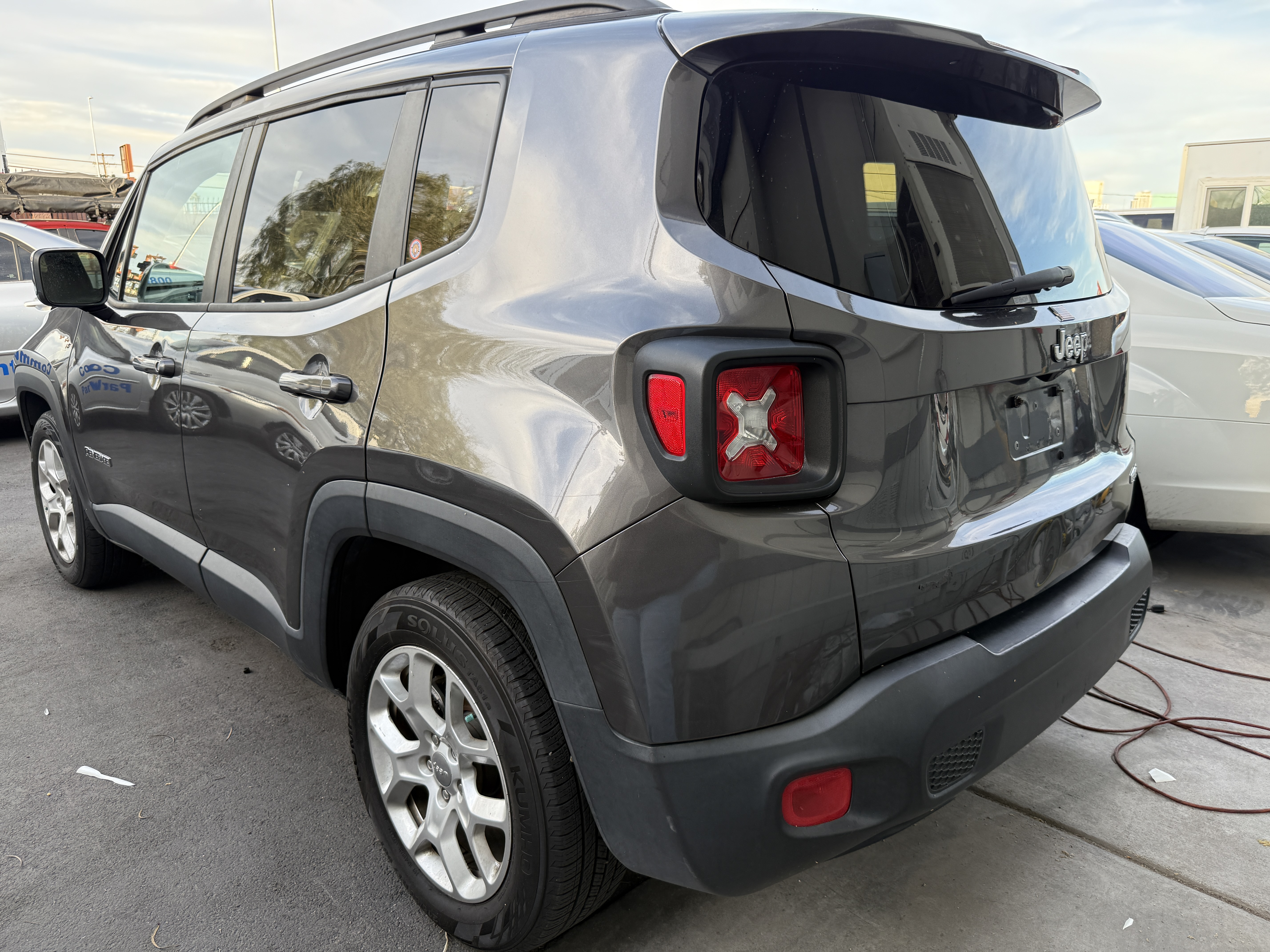 PUBLIC AUCTION 10/24/2025 – 2017 JEEP RENEGADE