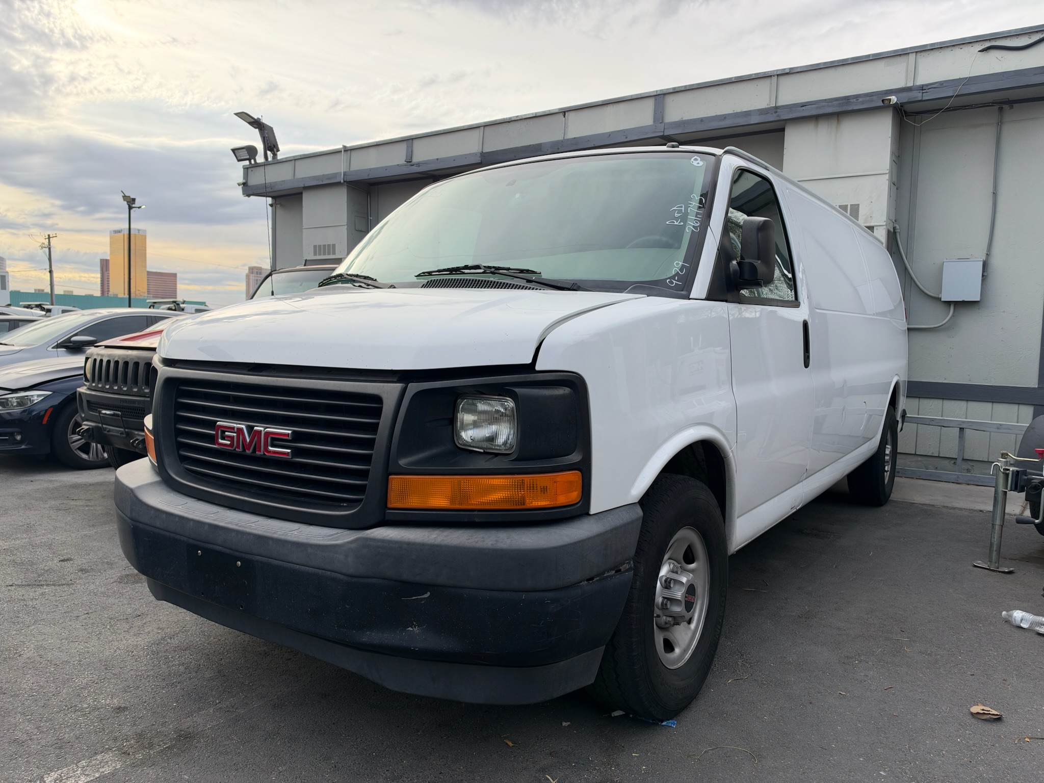 PUBLIC AUCTION 10.2.2026